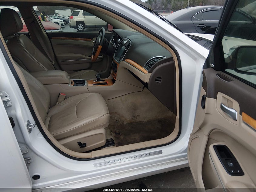 2014 Chrysler 300C Awd