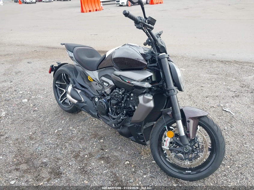 2026 Ducati Xdiavel V4