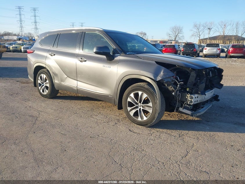 2021 Toyota Highlander Hybrid Xle