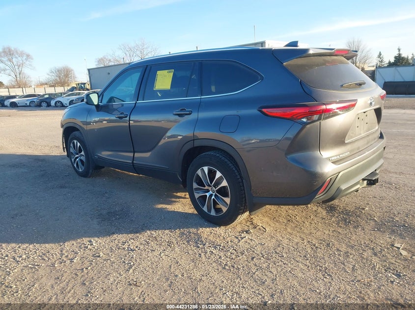 2021 Toyota Highlander Hybrid Xle