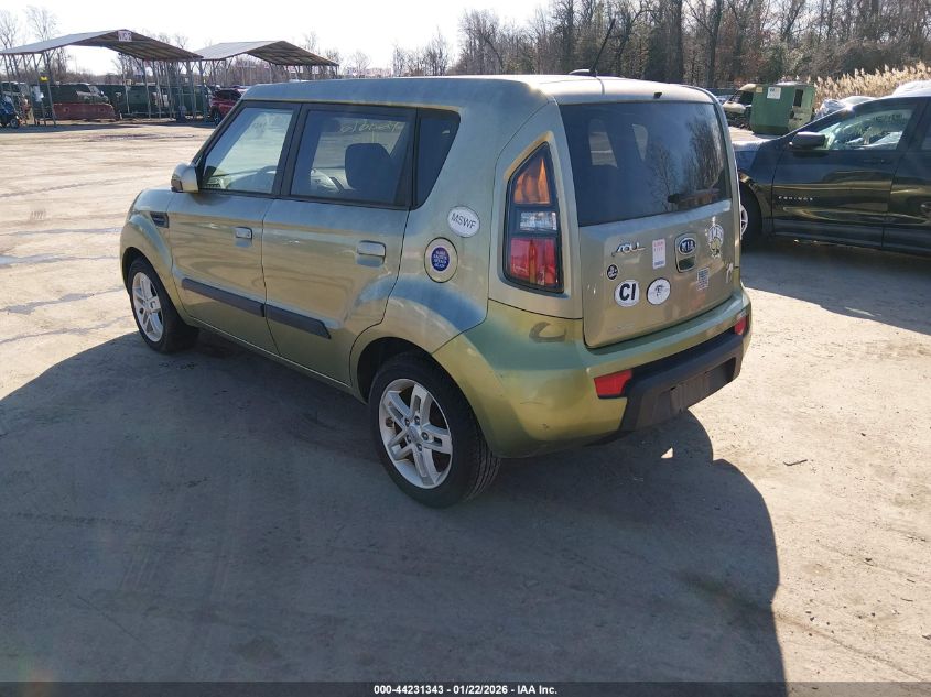 2010 Kia Soul +