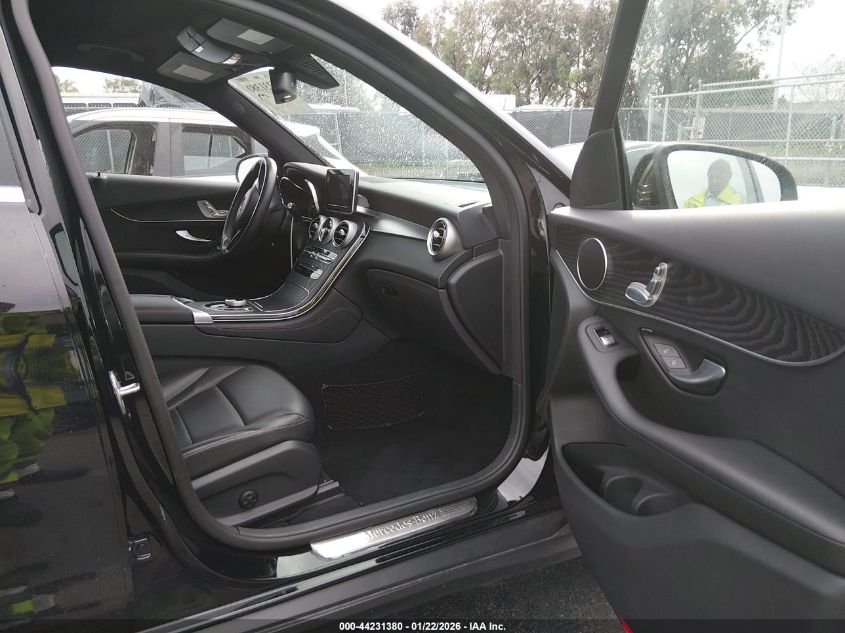 2017 Mercedes-Benz Glc 300