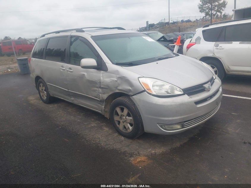 2004 Toyota Sienna Xle