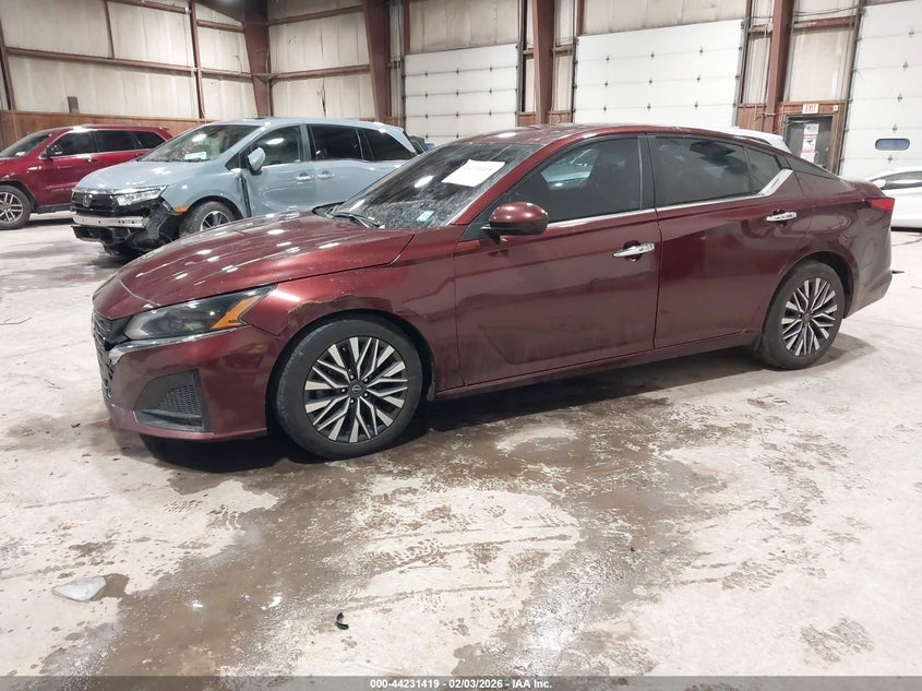 2023 Nissan Altima Sv Fwd