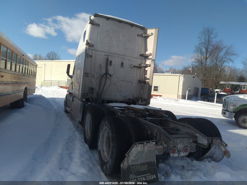 2019 Freightliner New Cascadia 126