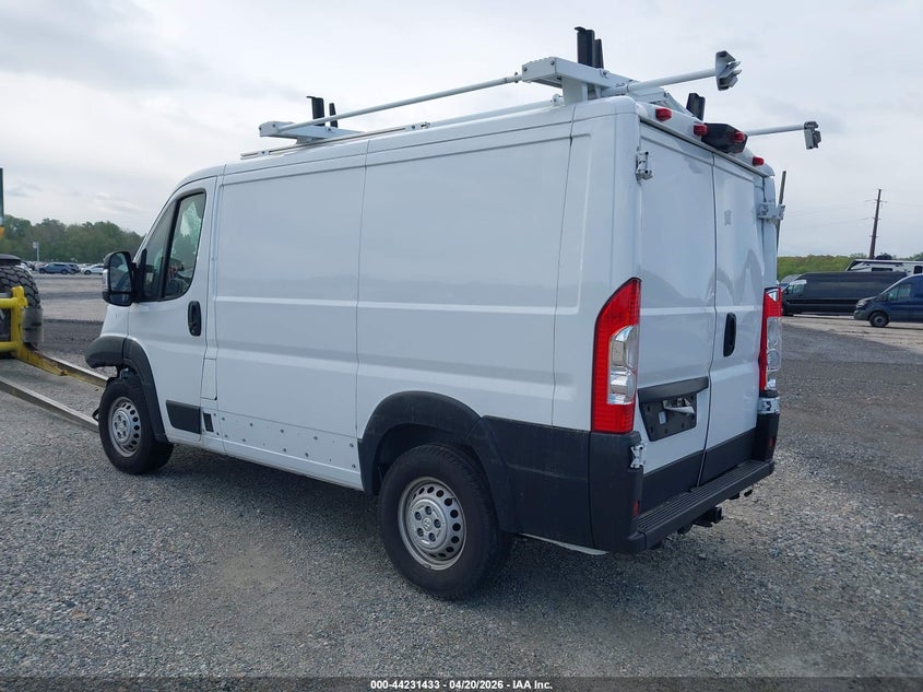Vin: 3c6lrvngxre120891, lot: 44727504, ram promaster 1500 low roof 118 wb w/pass seat 20243