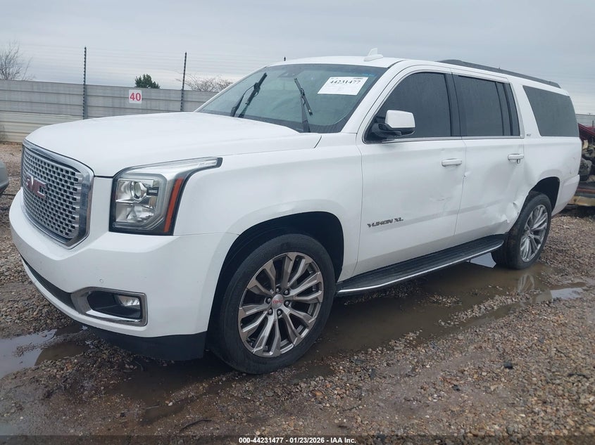 2019 GMC YUKON XL auction photo 2