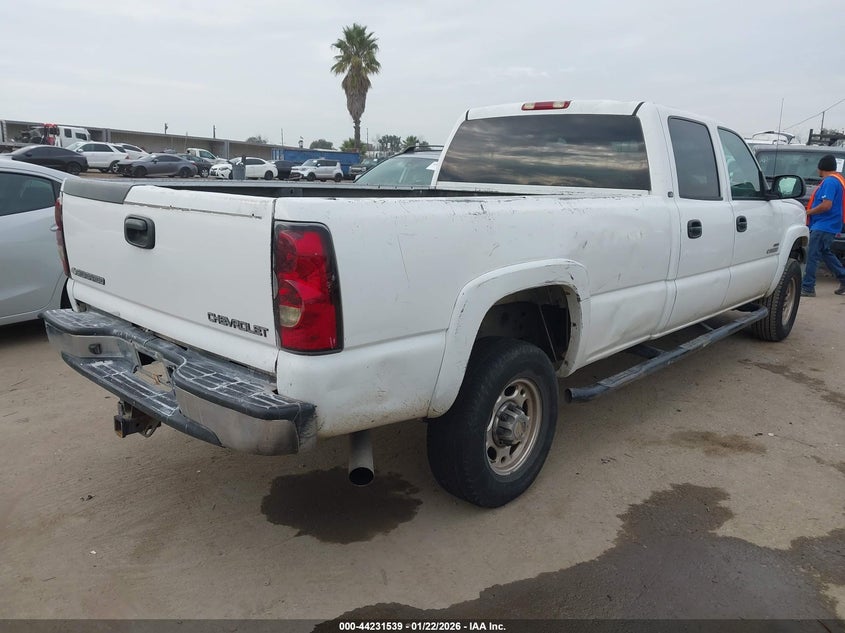 2004 Chevrolet Silverado 2500Hd Ls