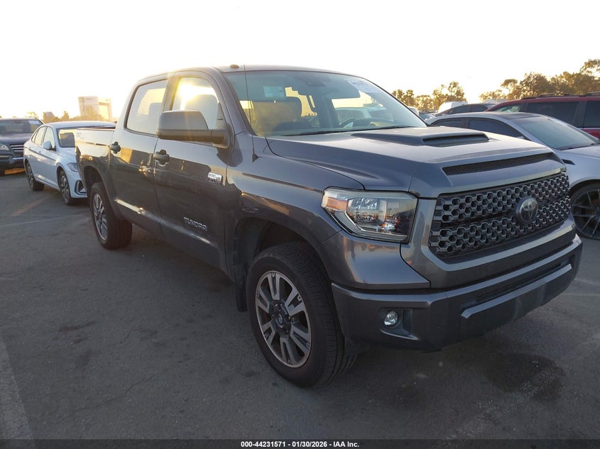 2018 Toyota Tundra Sr5 5.7L V8