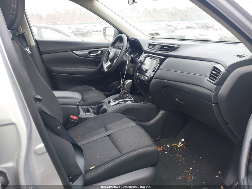 2019 Nissan Rogue Sv