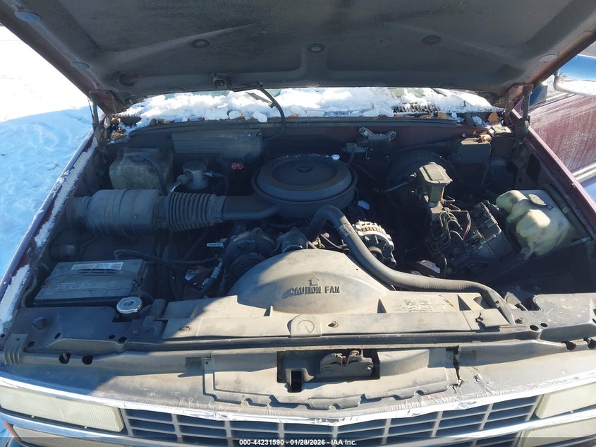 1992 Chevrolet Suburban C1500 VIN: 1GNEC16KXNJ313626 Lot: 44231590