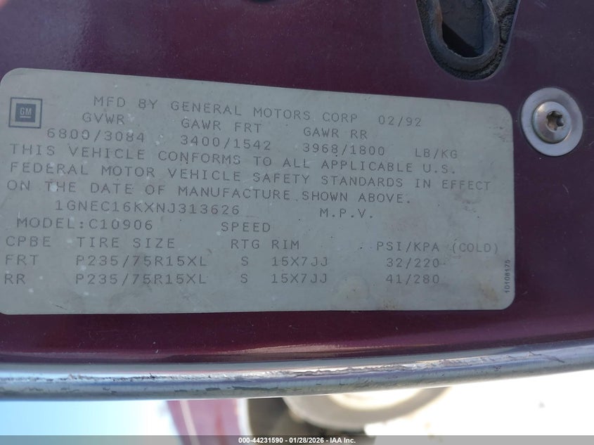 1992 Chevrolet Suburban C1500 VIN: 1GNEC16KXNJ313626 Lot: 44231590