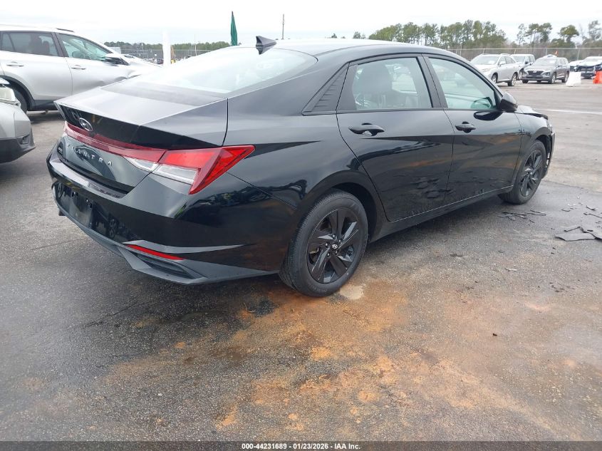 2022 Hyundai Elantra Sel