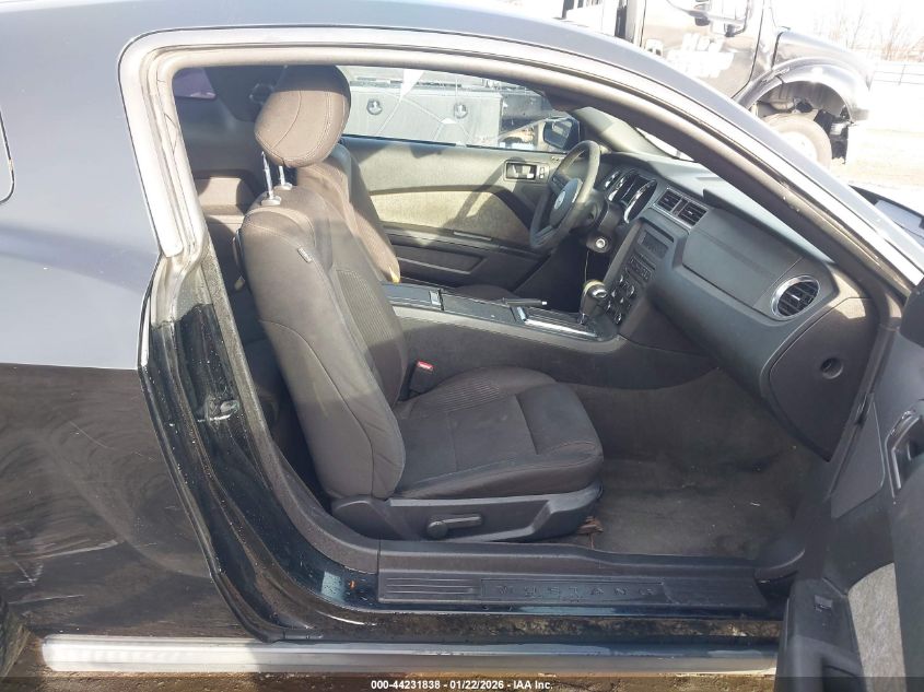 2012 Ford Mustang V6