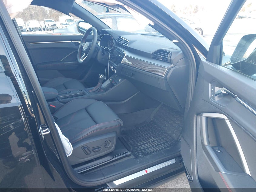 2025 Audi Q3 Premium 45 Tfsi S Line Quattro Tiptronic