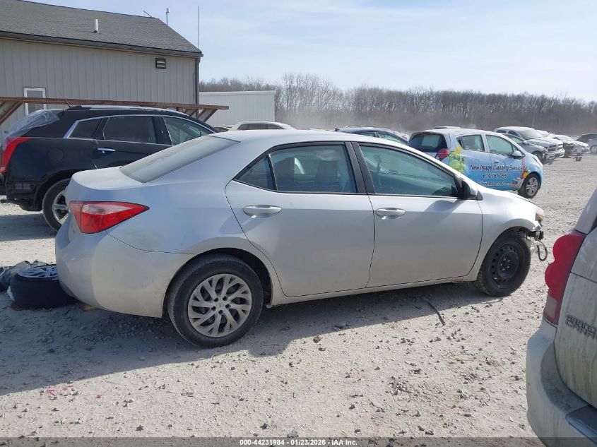 2019 Toyota Corolla Le VIN: 2T1BURHE3KC194422 Lot: 44231984