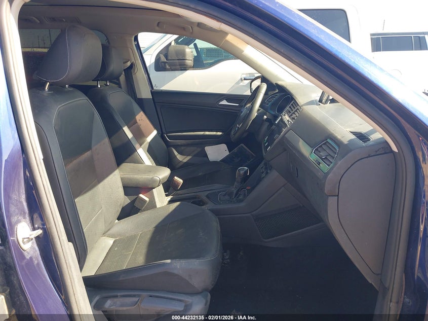 2021 Volkswagen Tiguan 2.0T Se/2.0T Se R-Line Black/2.0T Sel