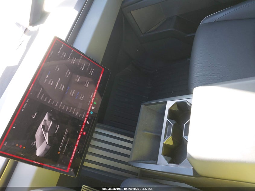 2024 Tesla Cybertruck VIN: 7G2CEHEDXRA035498 Lot: 44232198