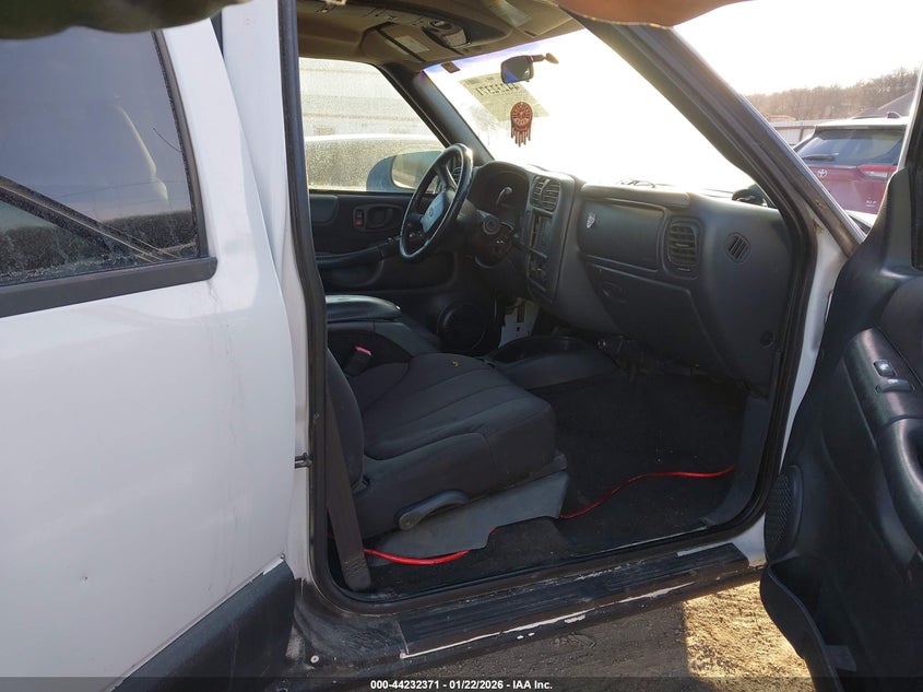 2003 Chevrolet S-10 Ls