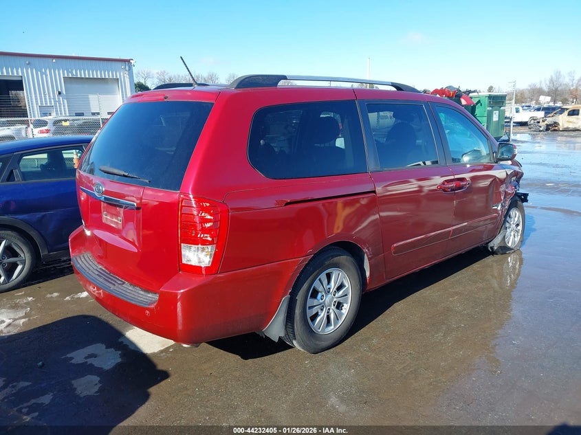 2012 Kia Sedona Lx