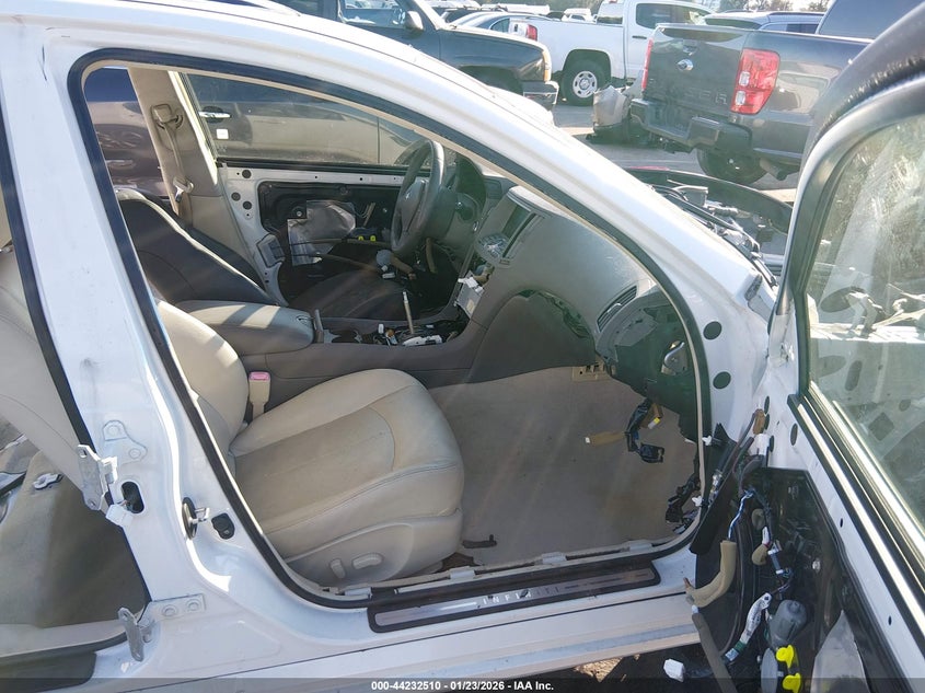 2012 Infiniti G37 Journey