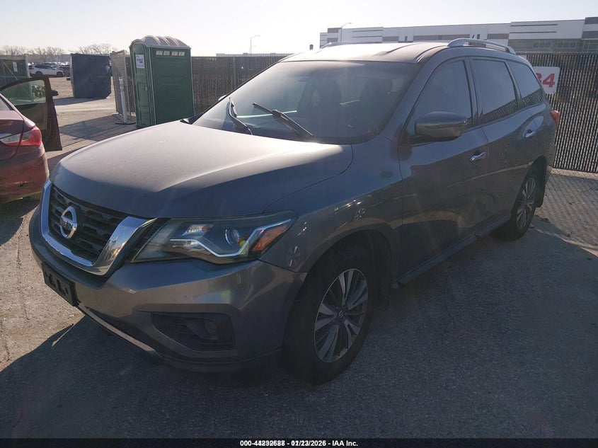 2017 Nissan Pathfinder S