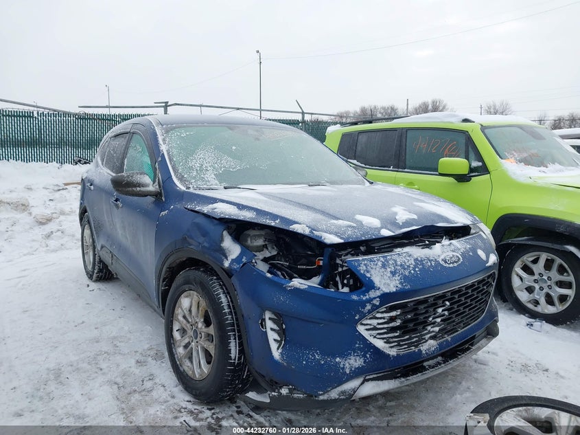 2022 Ford Escape Se
