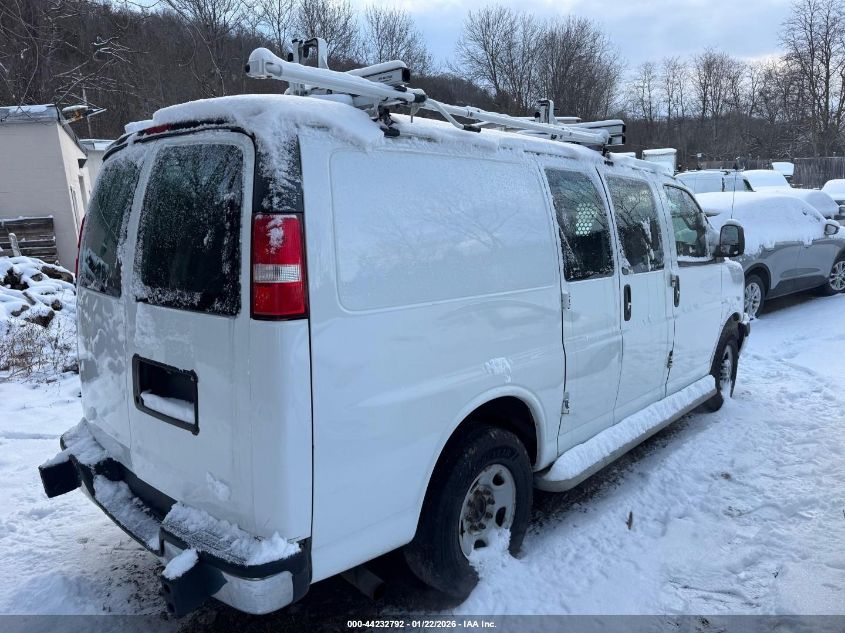 2017 GMC Savana 2500 Work Van
