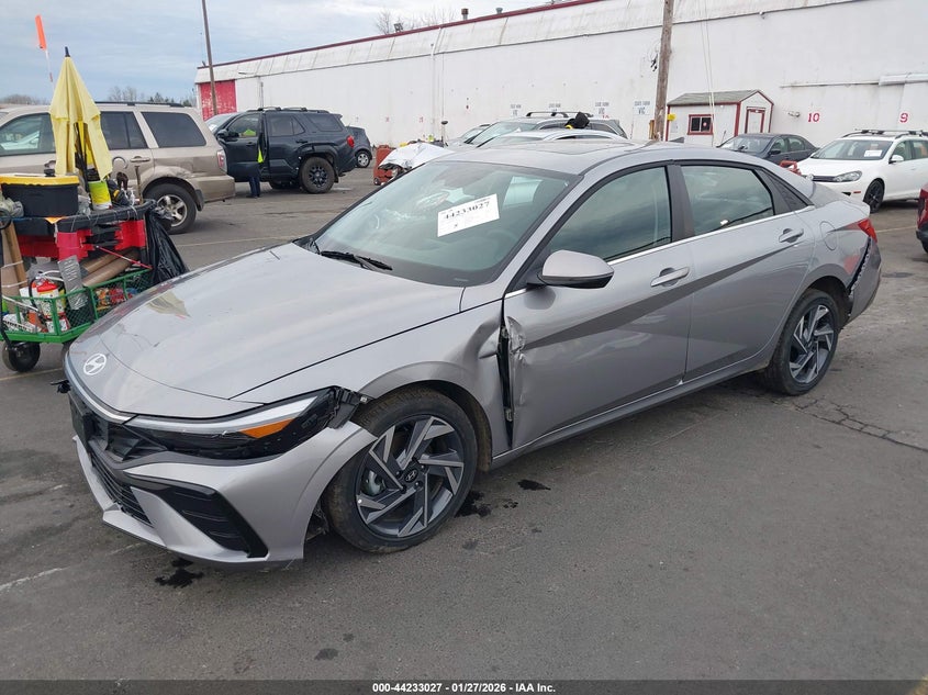 2025 Hyundai Elantra Hybrid Limited