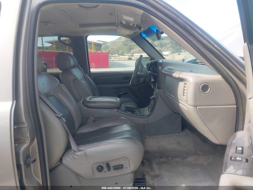 2002 GMC Yukon Denali