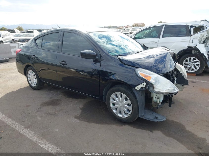 2019 Nissan Versa 1.6 S+