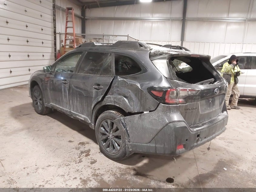 2023 Subaru Outback Onyx Edition