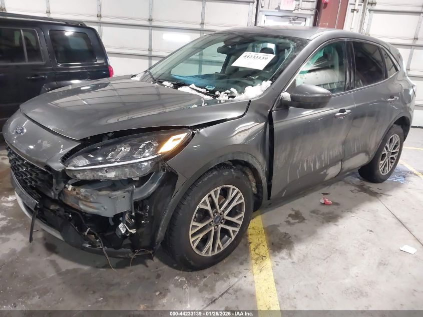 2022 Ford Escape Sel