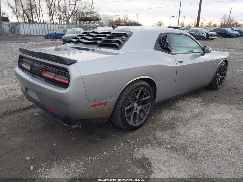2016 Dodge Challenger 392 Hemi Scat Pack Shaker