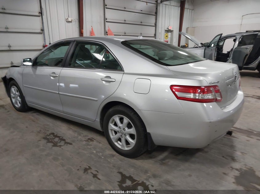 2011 Toyota Camry Le