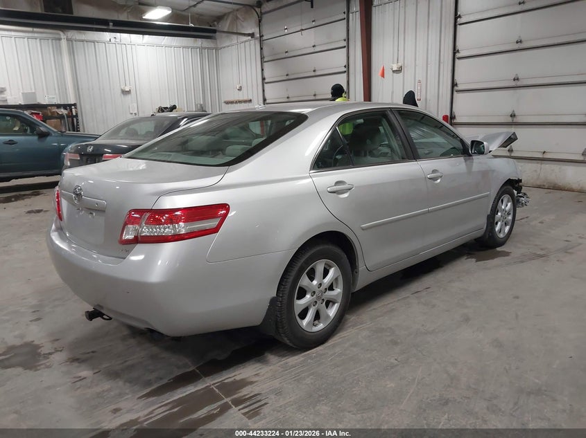 2011 Toyota Camry Le