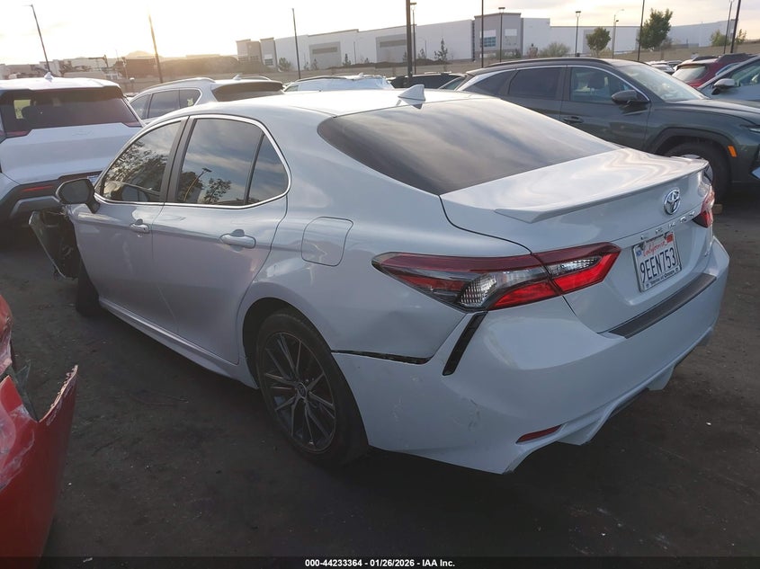 2023 Toyota Camry Se