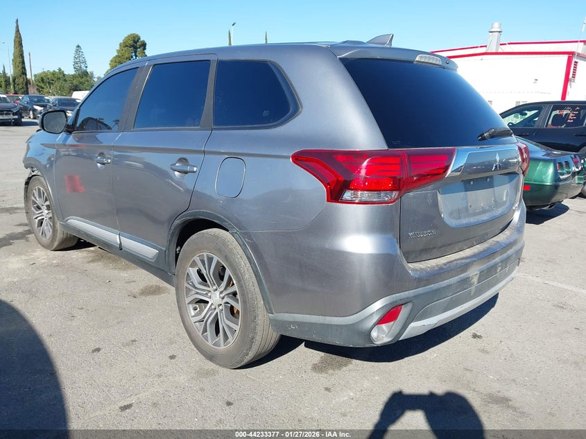 2018 Mitsubishi Outlander Se
