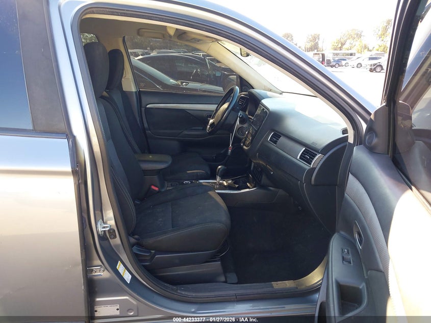 2018 Mitsubishi Outlander Se