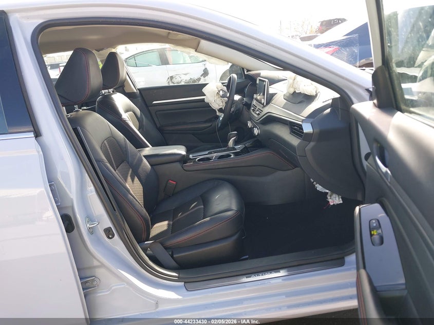 2025 Nissan Altima Sr Fwd