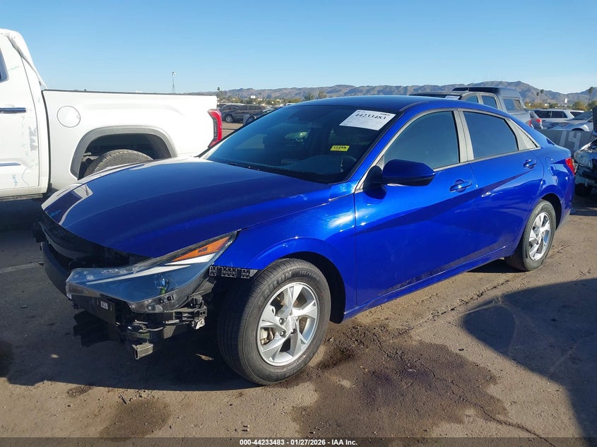 2023 Hyundai Elantra Se