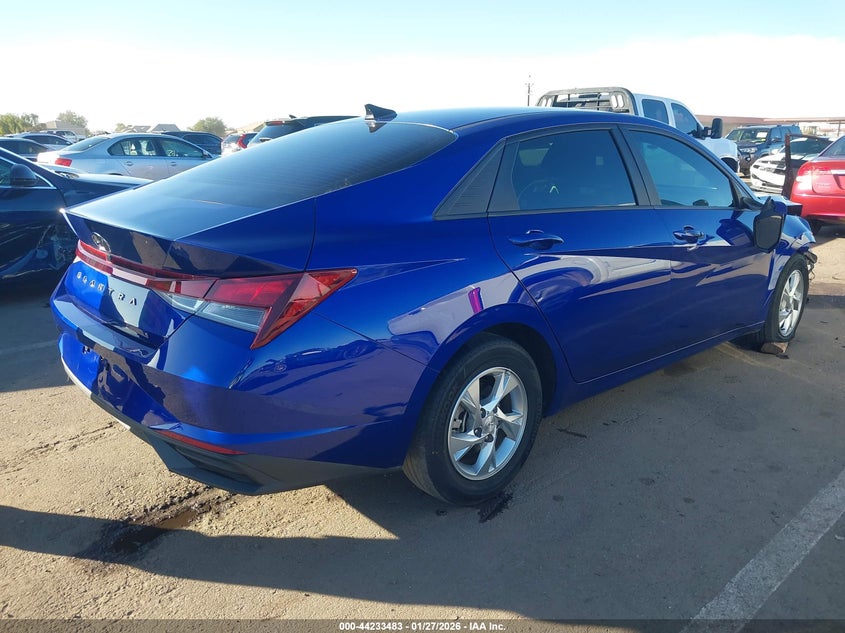 2023 Hyundai Elantra Se