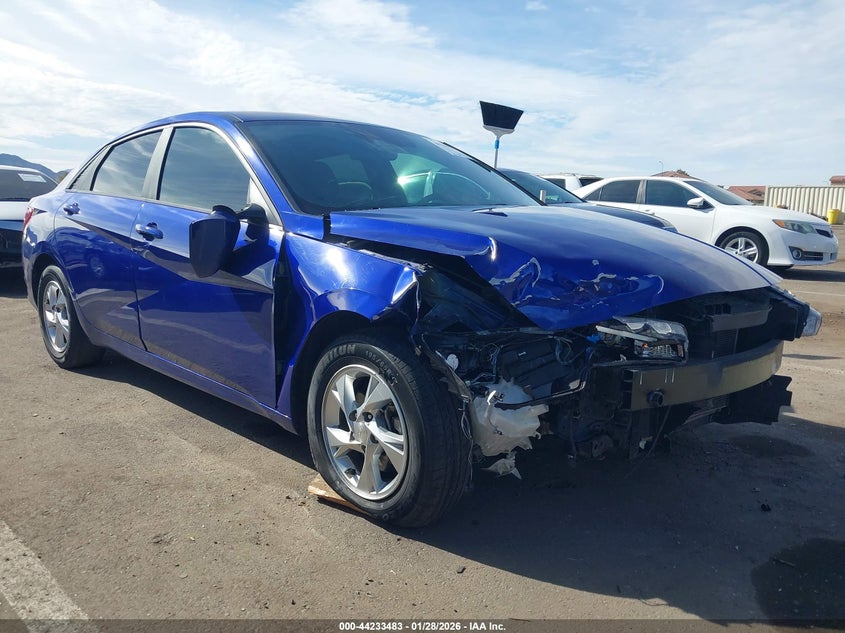 2023 Hyundai Elantra Se