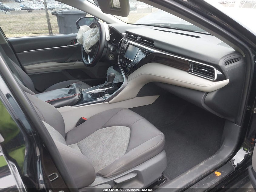 2019 Toyota Camry Le