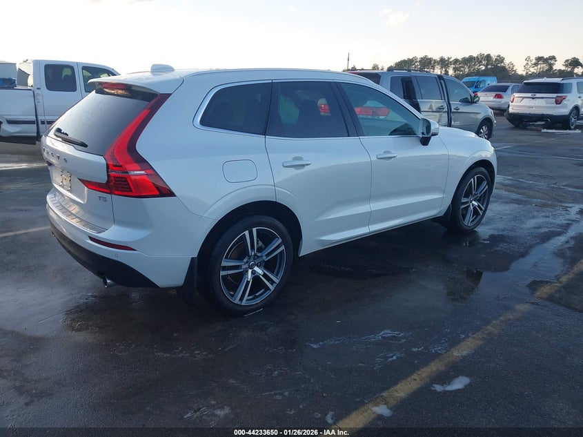 2021 Volvo Xc60 T5 Momentum