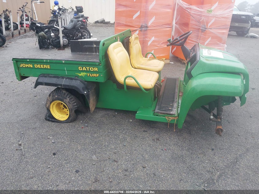 2000 OTHER JOHN DEERE GATOR N/A N/A