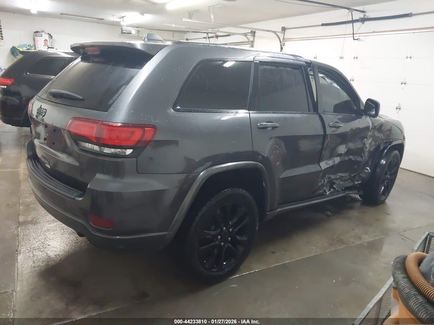 2021 Jeep Grand Cherokee Laredo X 4X4