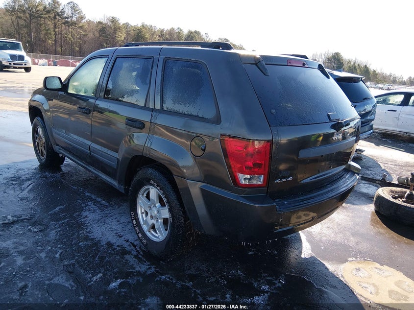 2005 Jeep Grand Cherokee Laredo