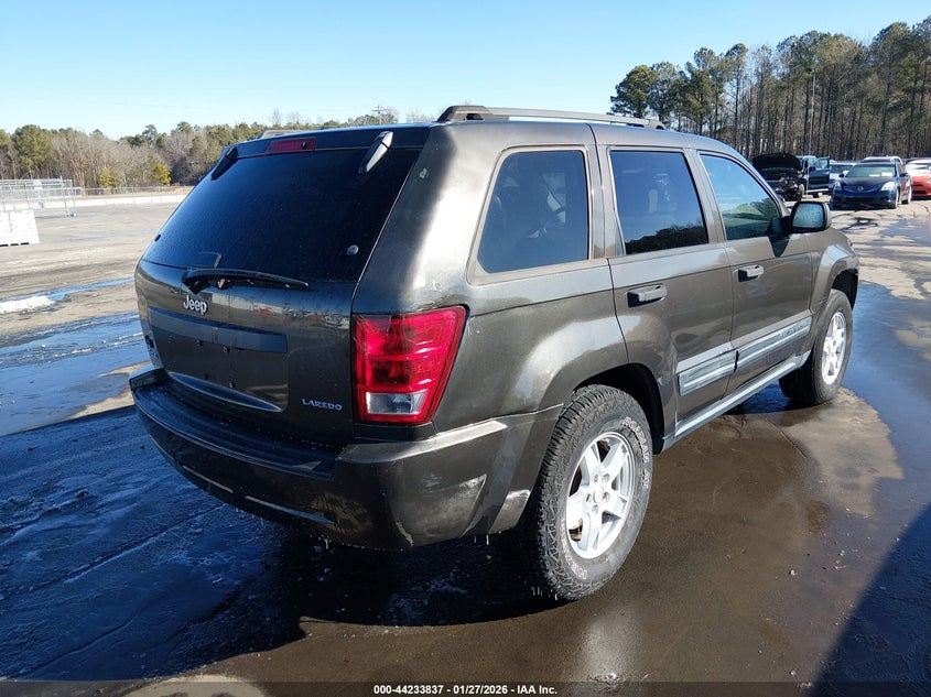 2005 Jeep Grand Cherokee Laredo