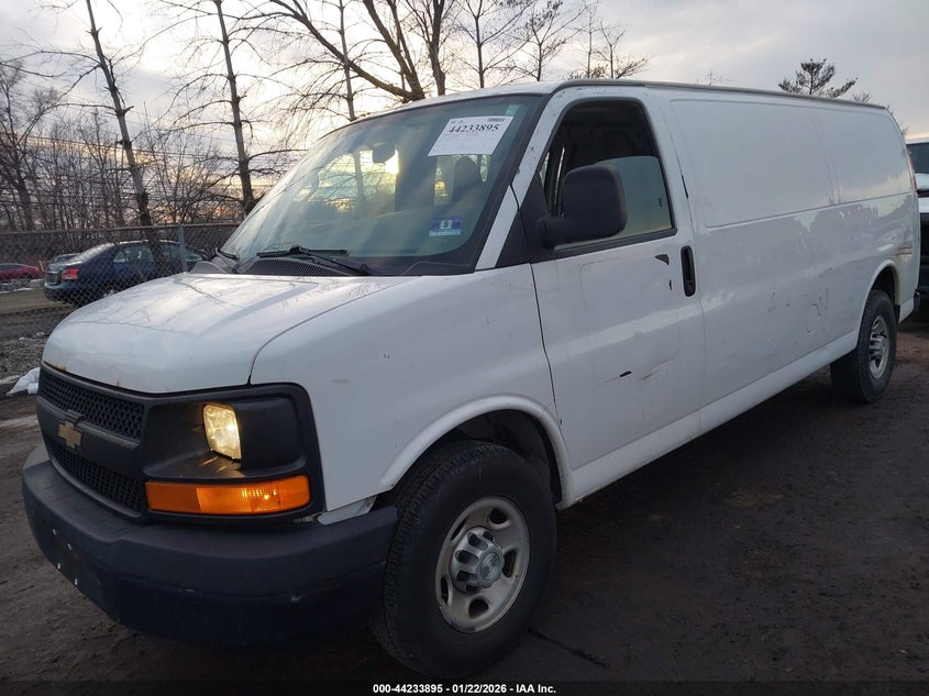 2016 Chevrolet Express 2500 Work Van